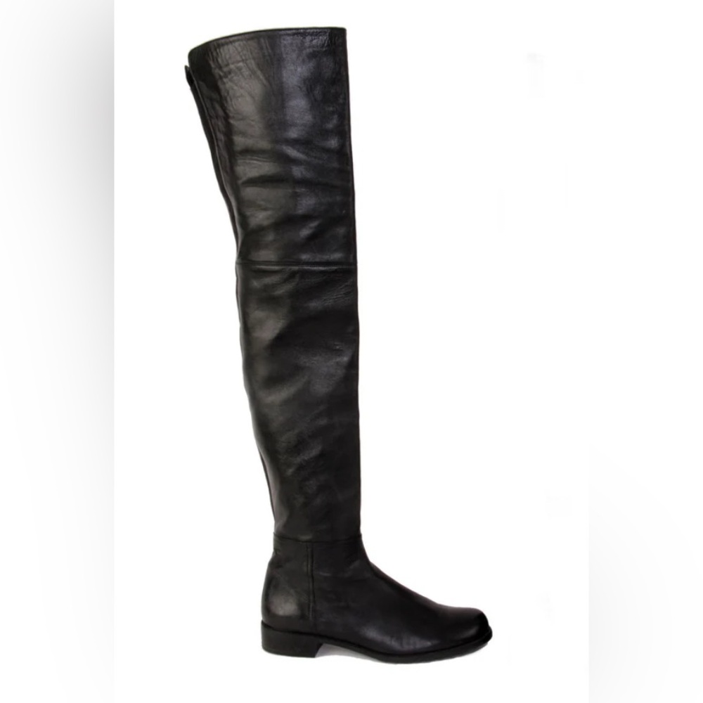 Stuart Weitzman

POLISHED LEATHER THIGH-HIGH FLAT BOOTS